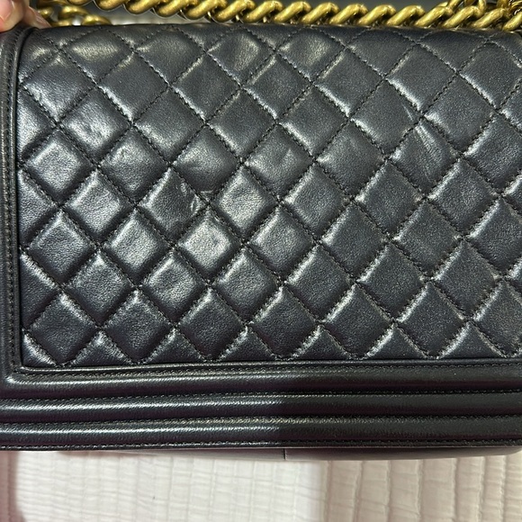 Authentic Chanel boy bag - Picture 8 of 10
